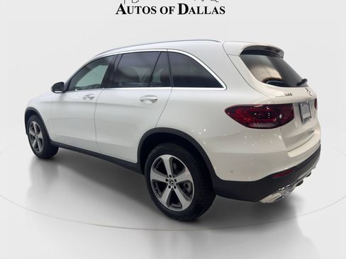 Used 2022 Mercedes-Benz GLC 300 w/ Premium Package Lite image 9