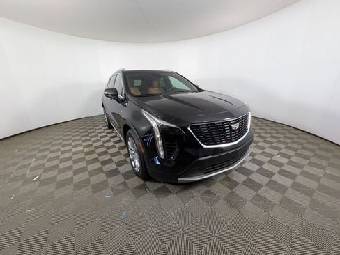 Used 2021 Cadillac XT4 Premium Luxury image 30