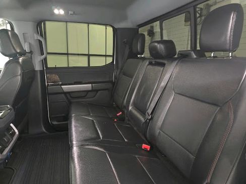 Used 2022 Ford F150 Lariat w/ FX4 Off-Road Package image 14