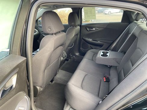 Used 2024 Chevrolet Malibu LT image 46