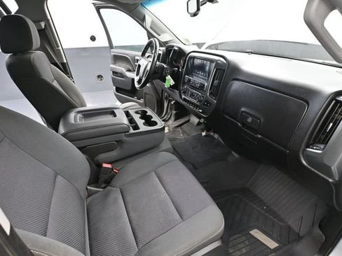 Used 2019 Chevrolet Silverado 3500 LT w/ LT Convenience Package AWD/4WD image 44