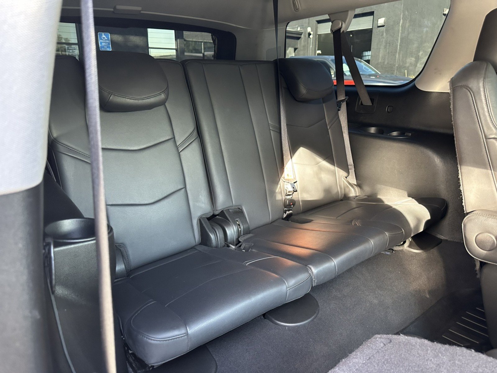 Used 2020 Cadillac Escalade ESV 2WD image 23