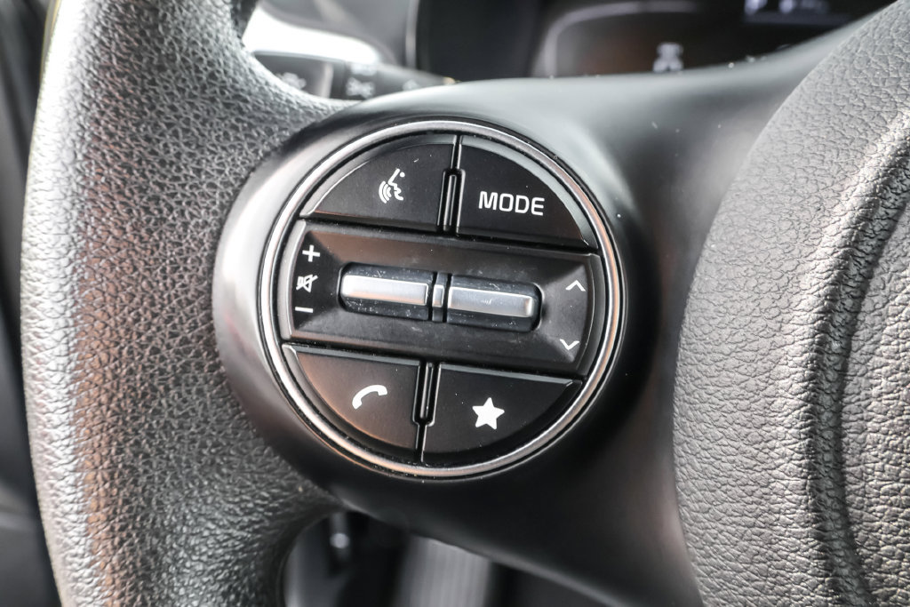 Used 2024 Kia Soul LX w/ Option Group 015 FWD image 19