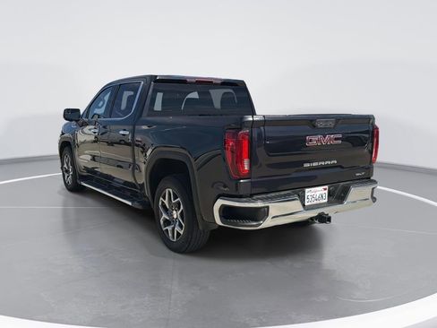 Used 2022 GMC Sierra 1500 SLT w/ SLT Premium Package image 5