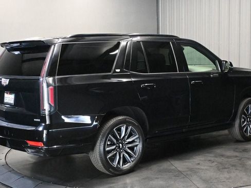 Used 2023 Cadillac Escalade Sport w/ Touring Package RWD image 5
