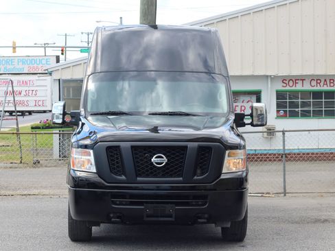 Used 2021 Nissan NV 2500 SV w/ Back Door Glass Package RWD image 2