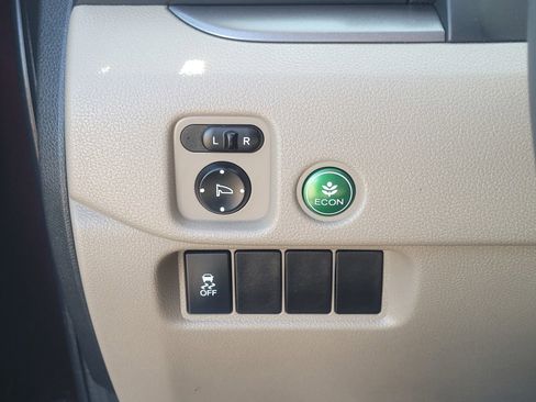 Used 2016 Honda Pilot EX-L image 19