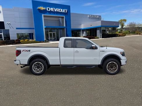 Used 2014 Ford F150 FX4 w/ Equipment Group 402A Luxury AWD/4WD image 27