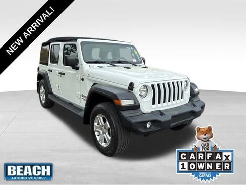 Used 2020 Jeep Wrangler Unlimited Sport S image 1