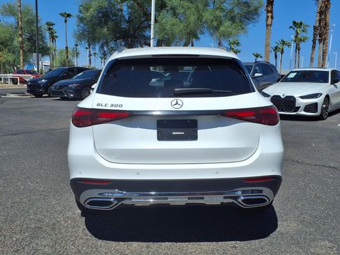 Used 2024 Mercedes-Benz GLC 300 image 6