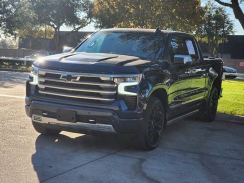 Used 2023 Chevrolet Silverado 1500 High Country w/ High Country Premium Package image 12