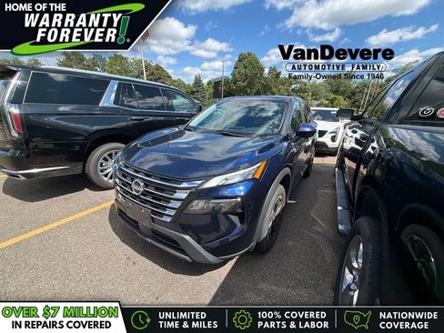 Used 2024 Nissan Rogue SV AWD/4WD image 1