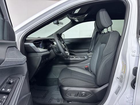 New 2026 Jeep Cherokee Laredo AWD/4WD image 5