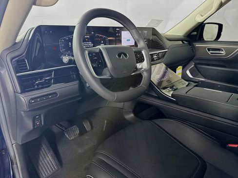 New 2026 INFINITI QX80 Luxe w/ Cargo Package image 11