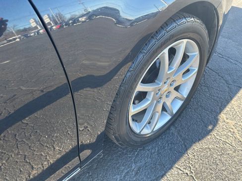 Used 2011 Chevrolet Malibu LTZ image 8