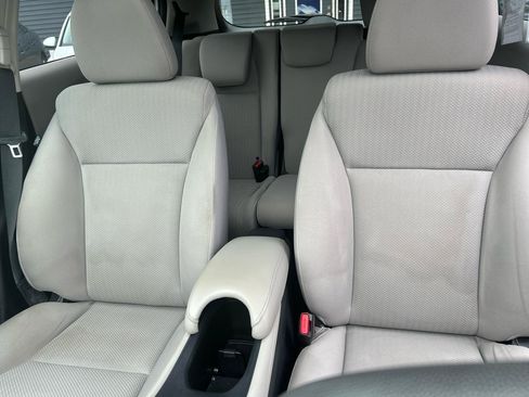Used 2018 Honda HR-V EX image 17