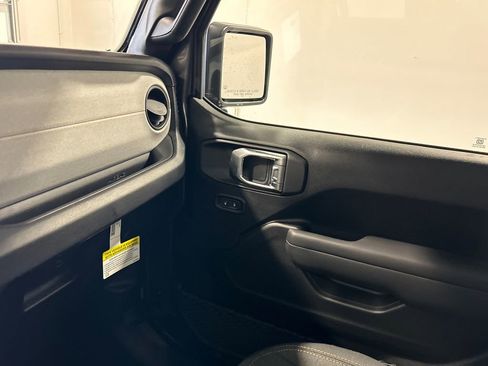New 2026 Jeep Wrangler Sport S image 27
