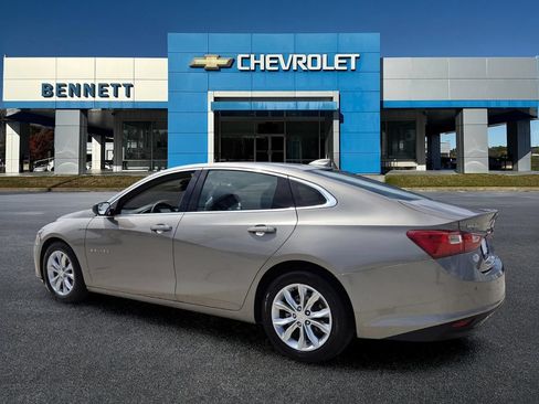 Used 2024 Chevrolet Malibu LT FWD image 4