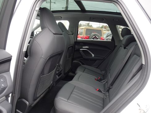 Certified 2025 Audi Q5 Premium Plus w/ Premium Plus image 13