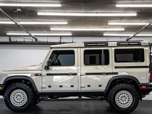 Used 2024 INEOS Grenadier Fieldmaster Edition image 2