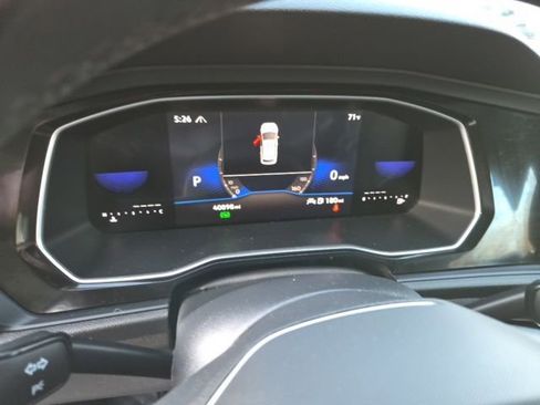 Used 2024 Volkswagen Jetta SE image 21