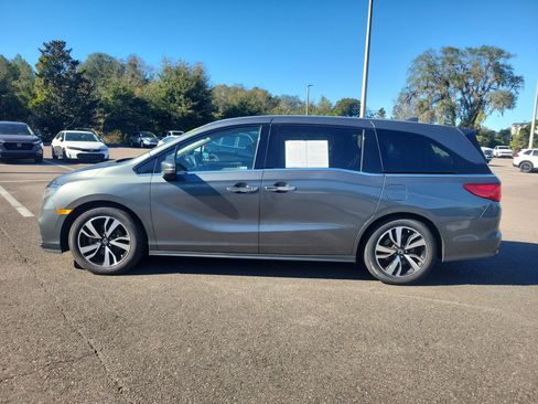 Used 2019 Honda Odyssey Elite image 3