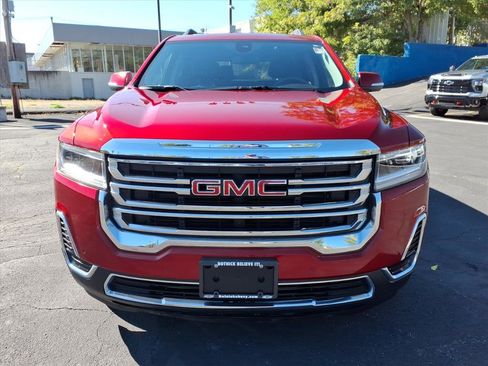 Used 2023 GMC Acadia SLE w/ Driver Convenience Package image 8