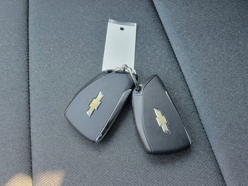 Used 2024 Chevrolet Colorado W/T image 21