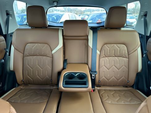 New 2026 Nissan Pathfinder Platinum image 36