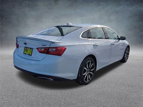 Certified 2022 Chevrolet Malibu RS image 9