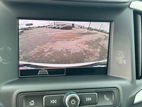 Used 2024 GMC Terrain SLE FWD image 21