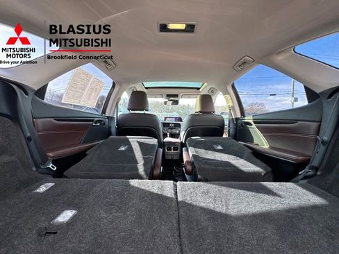 Used 2019 Lexus RX 350L AWD image 36