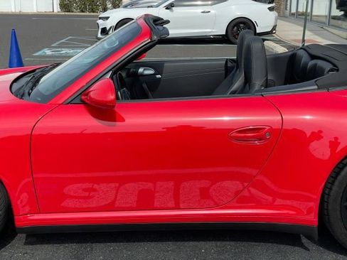 Used 2012 Porsche 911 Carrera 4S image 17