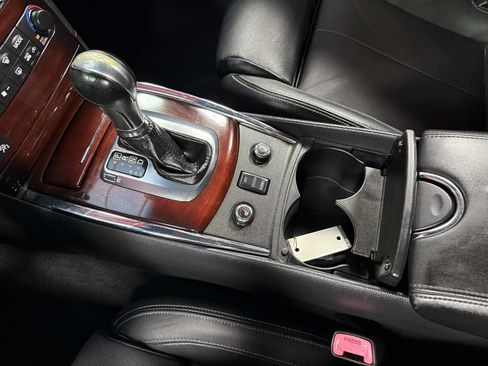Used 2015 INFINITI Q60 AWD Coupe w/ Premium Package image 19