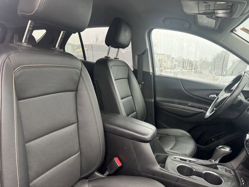 Used 2020 Chevrolet Equinox Premier image 12