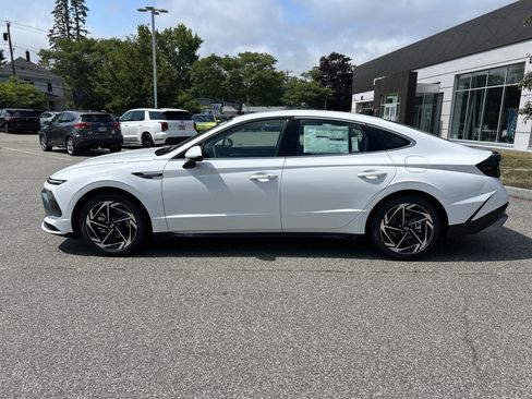 New 2026 Hyundai Sonata SEL AWD/4WD image 2