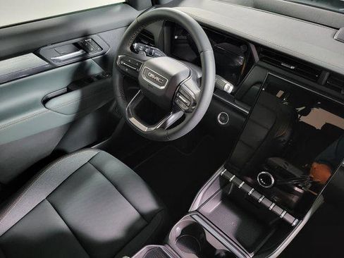 New 2026 GMC Terrain AT4 w/ Convenience Package III image 17