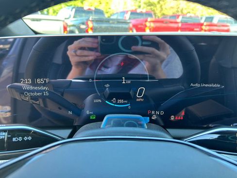 New 2025 Cadillac Optiq Luxury 1 image 16