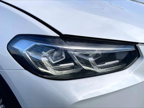 Used 2024 BMW X4 xDrive30i w/ Premium Package image 31