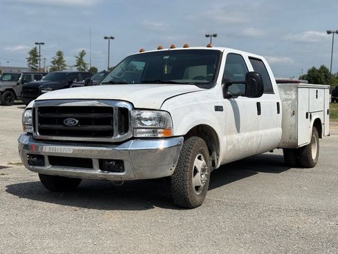 Used 1999 Ford F350 XL RWD image 2