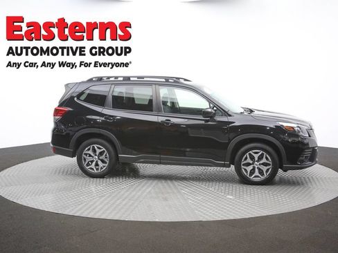 Used 2024 Subaru Forester Premium AWD/4WD image 48