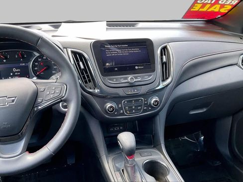 Used 2024 Chevrolet Equinox RS FWD image 12