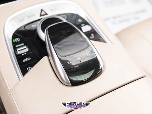 Used 2019 Mercedes-Benz S 560 Sedan image 37