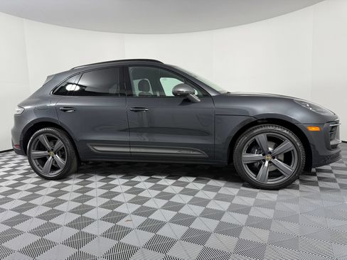 Certified 2026 Porsche Macan Turbo AWD/4WD image 8