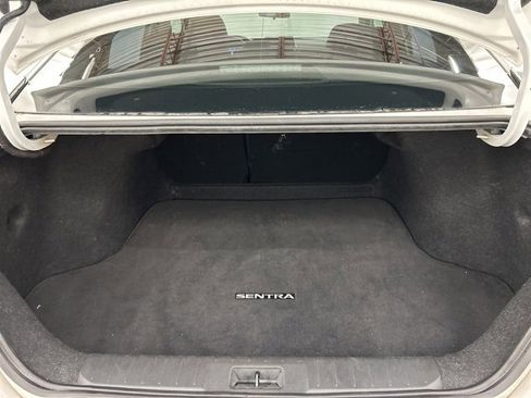 Used 2021 Nissan Sentra SR image 25