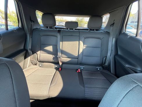 Used 2025 Chevrolet Equinox LT image 37