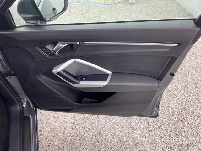 Used 2021 Audi Q3 2.0T Premium AWD/4WD image 18