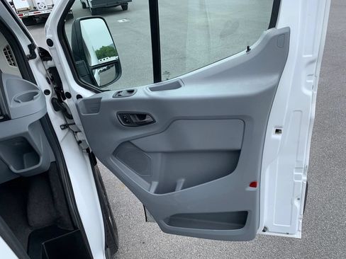 Used 2016 Ford Transit 350 XL RWD image 22