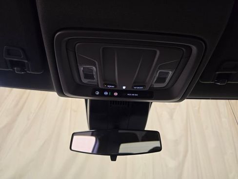 New 2026 GMC Sierra 1500 Pro AWD/4WD image 19