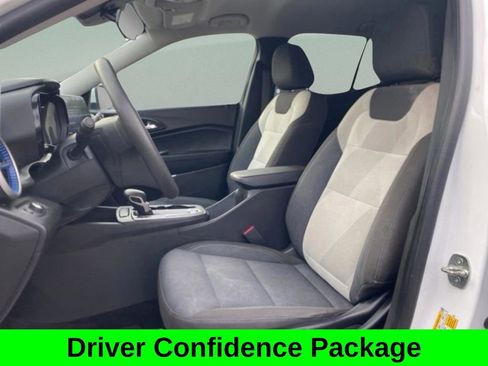 Used 2024 Chevrolet Trax LS w/ LS Convenience Package image 14